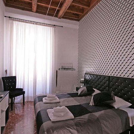Trastevere 3 bedrooms Rome Buitenkant foto