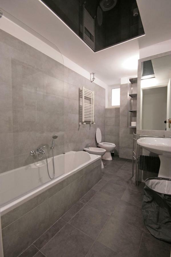Trastevere 3 bedrooms Rome Buitenkant foto
